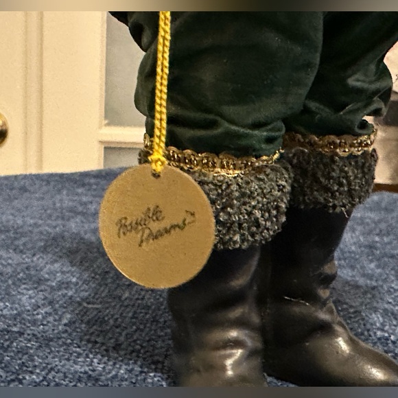 Clothtique Santa “Possible Dreams” figure in lovely green suit. - Picture 7 of 10